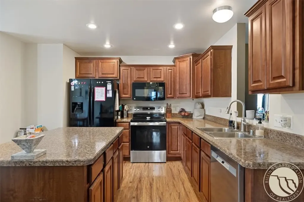 1443 Shaw Lane Billings MT 59105
