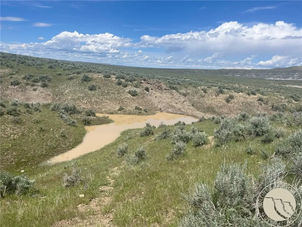 60 Five Mile Creek Road Edgar MT 59026