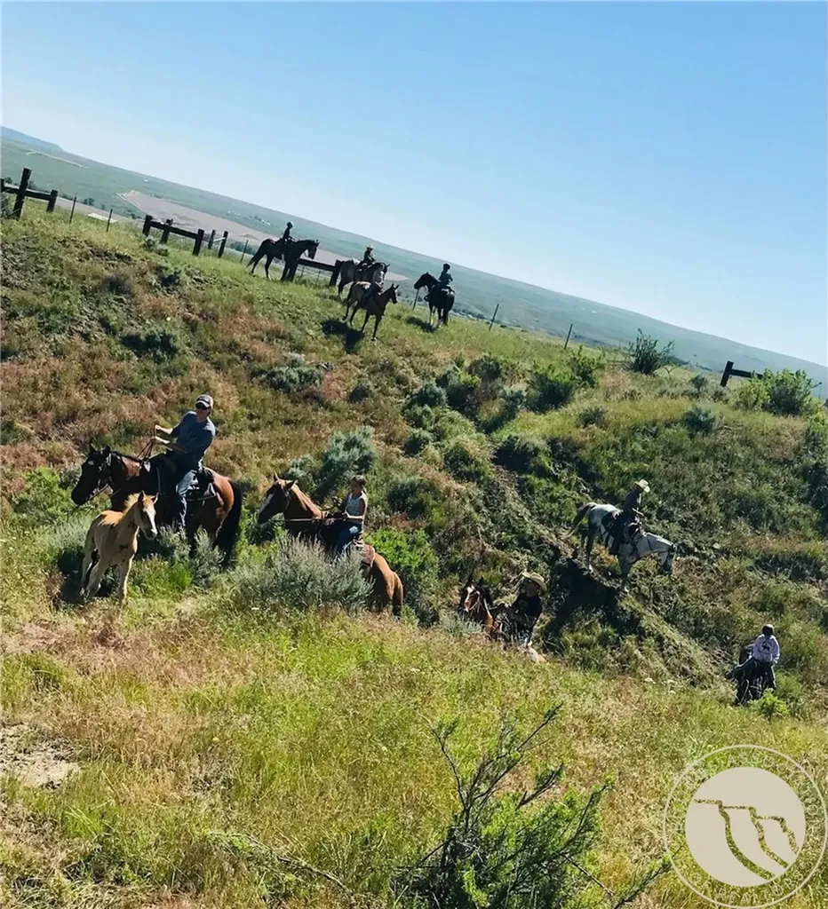 60 Five Mile Creek Road Edgar MT 59026