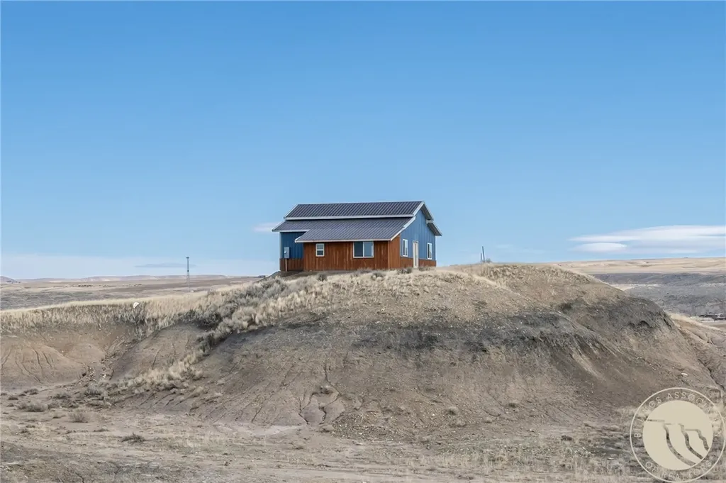 60 Five Mile Creek Road Edgar MT 59026