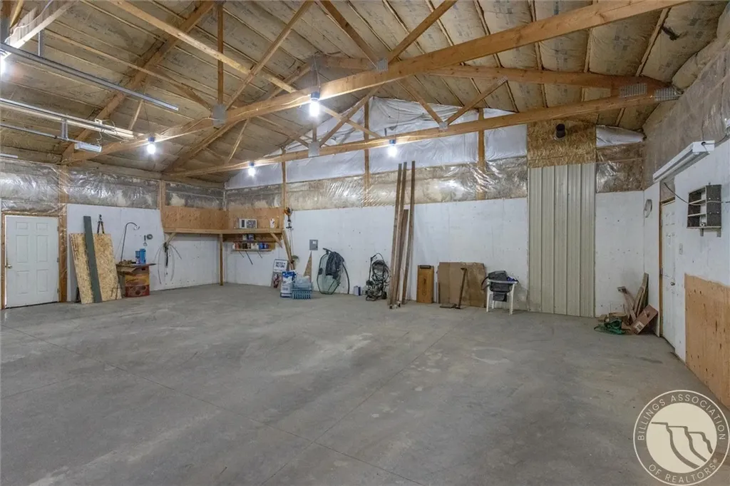 2860 Chief White Bird Trail Billings MT 59044