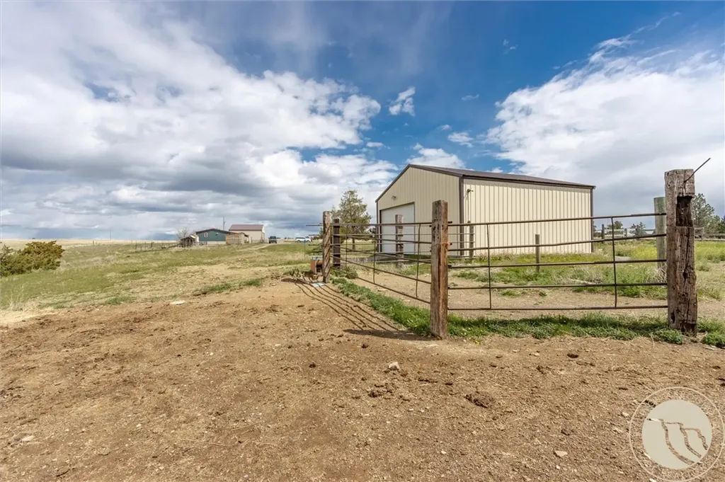 2860 Chief White Bird Trail Billings MT 59044