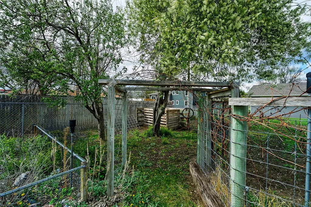 1247 Wicks Lane Billings MT 59105
