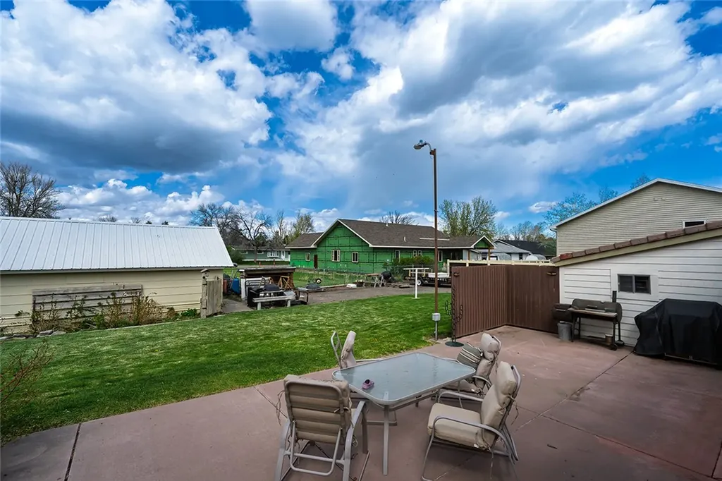 1247 Wicks Lane Billings MT 59105