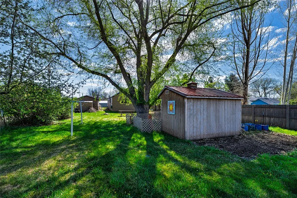 14 S Missouri Avenue Fromberg MT 59029