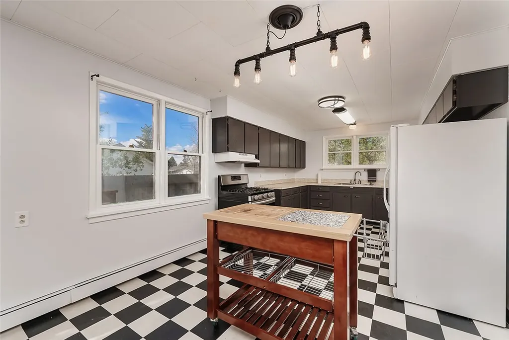 14 S Missouri Avenue Fromberg MT 59029