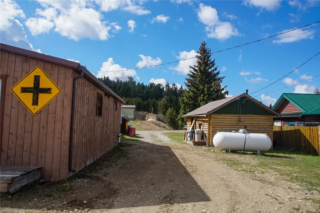 20 Forest Road S Martinsdale MT 59053