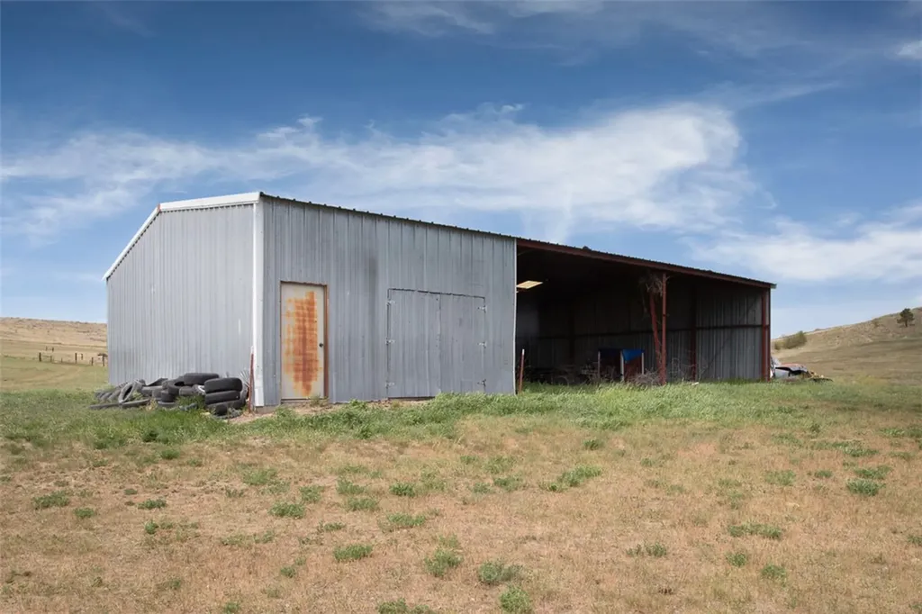 20 Diamond Ranch Lane Joliet MT 59041