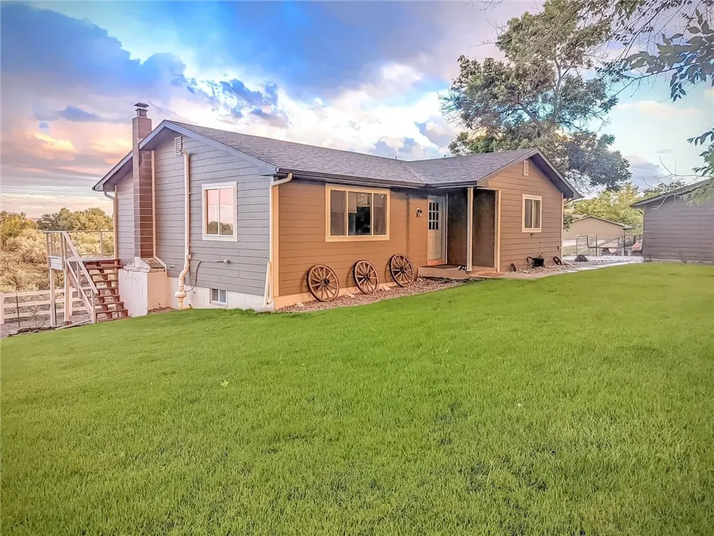 6948 Pony Circle Shepherd MT 59079