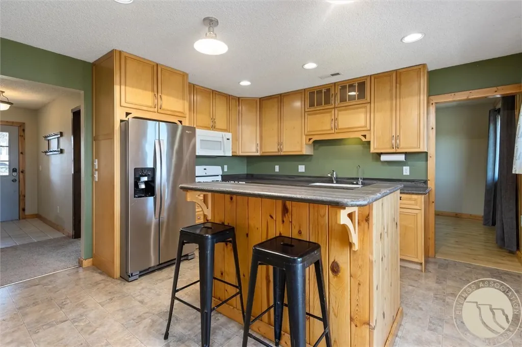 6948 Pony Circle Shepherd MT 59079