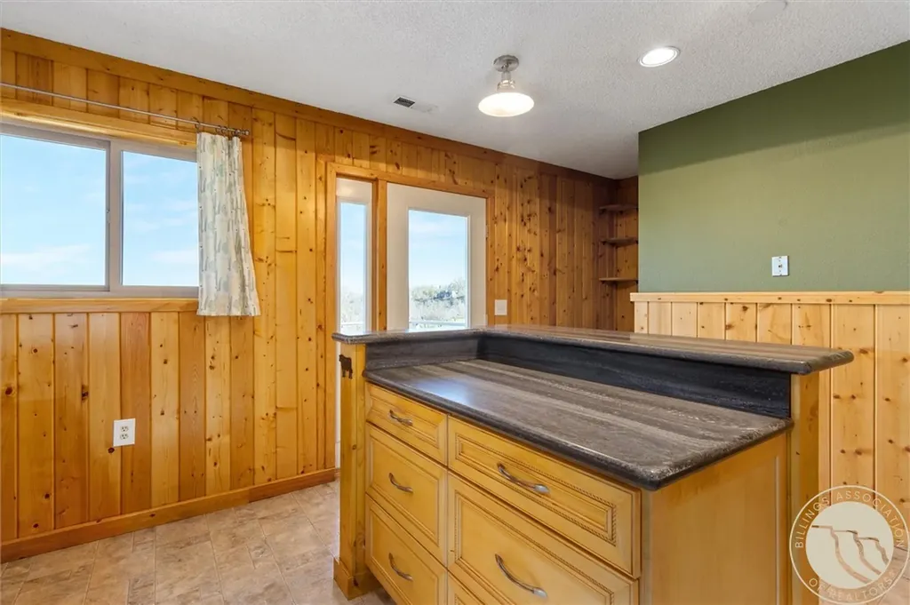 6948 Pony Circle Shepherd MT 59079