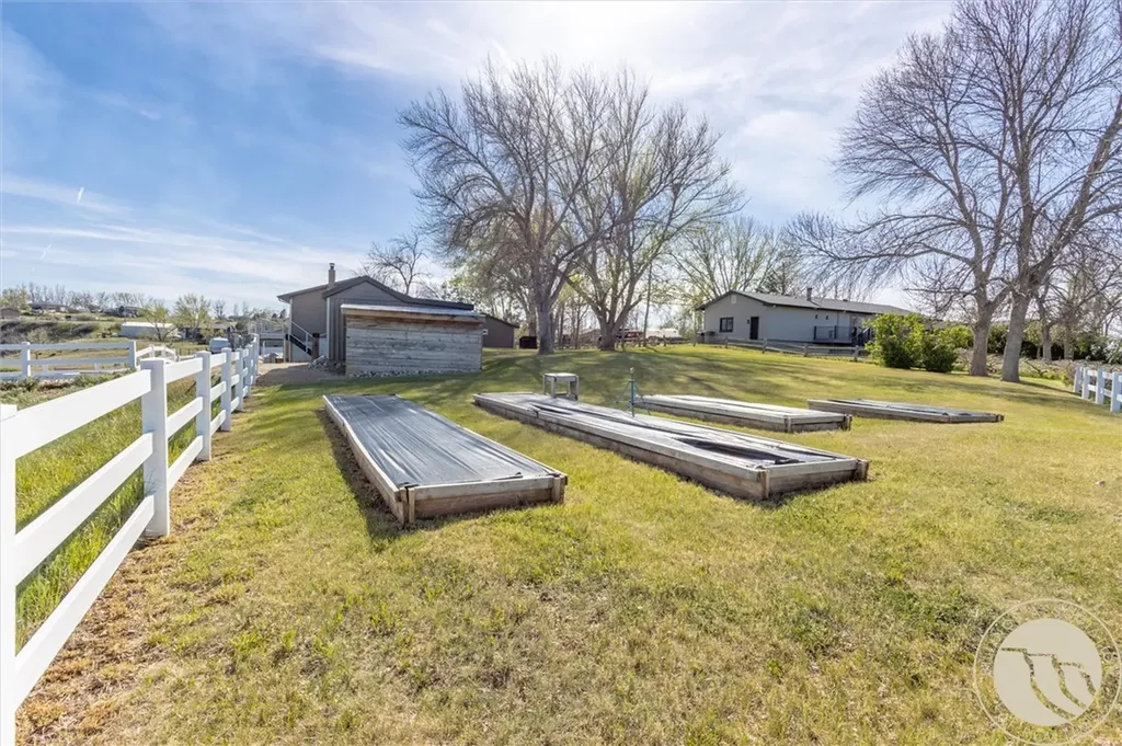 6948 Pony Circle Shepherd MT 59079