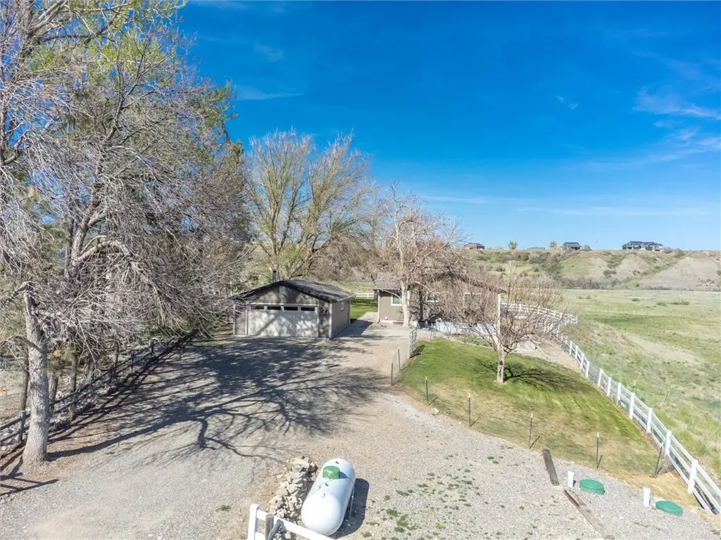 6948 Pony Circle Shepherd MT 59079