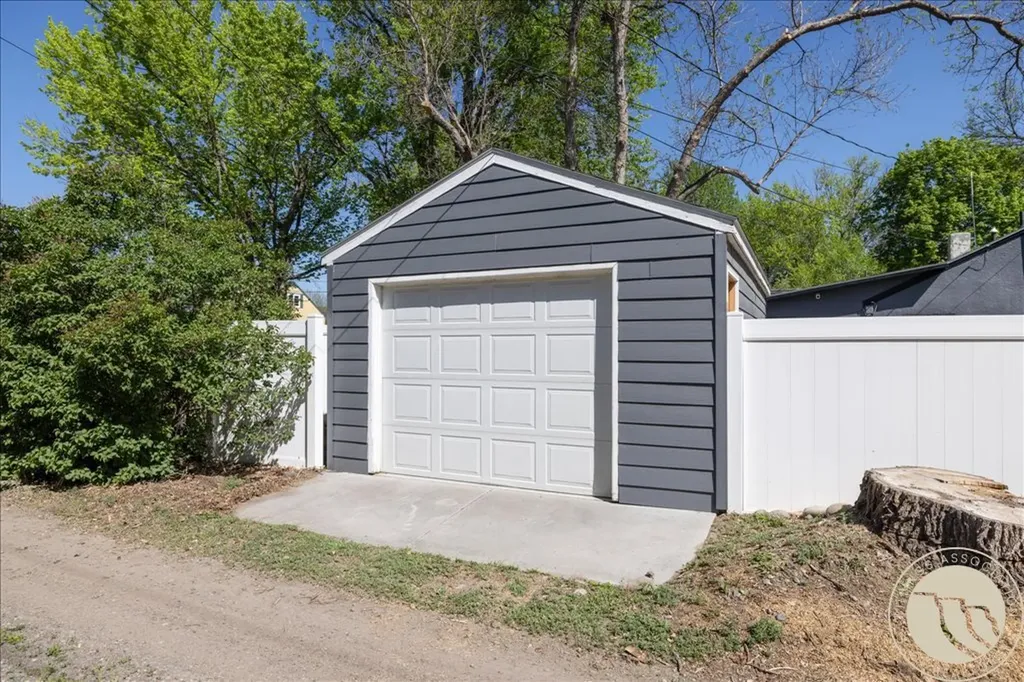 1240 Parkhill Drive Billings MT 59102