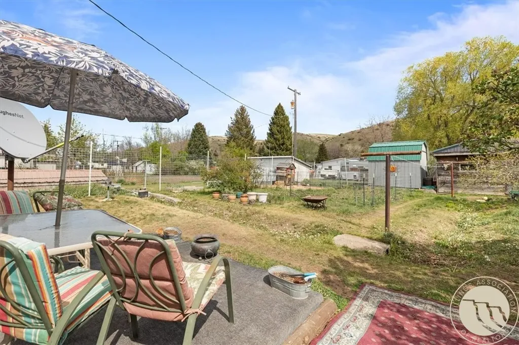 135 S Montana Avenue Absarokee MT 59001