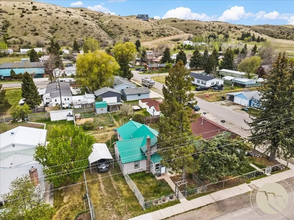 135 S Montana Avenue Absarokee MT 59001