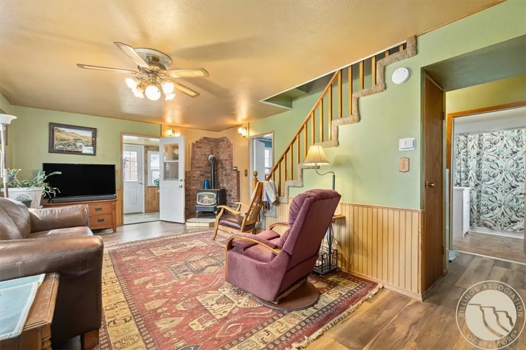 135 S Montana Avenue Absarokee MT 59001