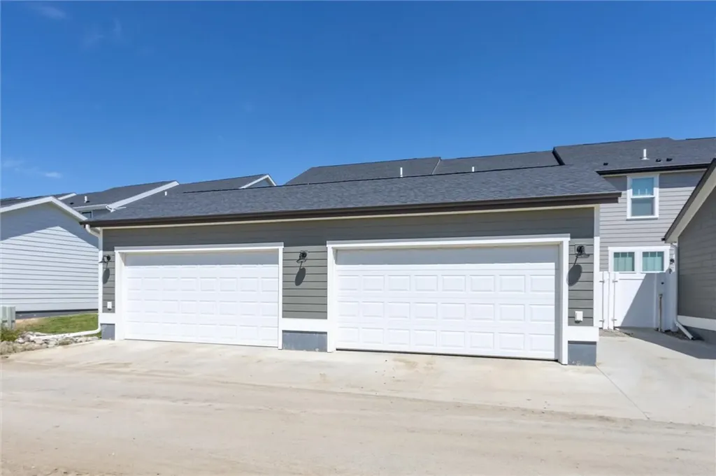 1734 St George Boulevard Billings MT 59101