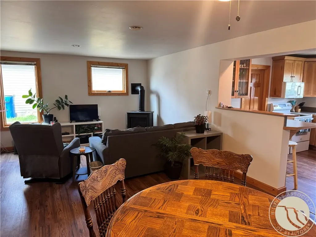 212 E 3rd Avenue Big Timber MT 59011