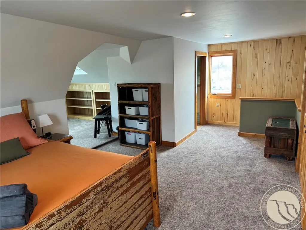 212 E 3rd Avenue Big Timber MT 59011