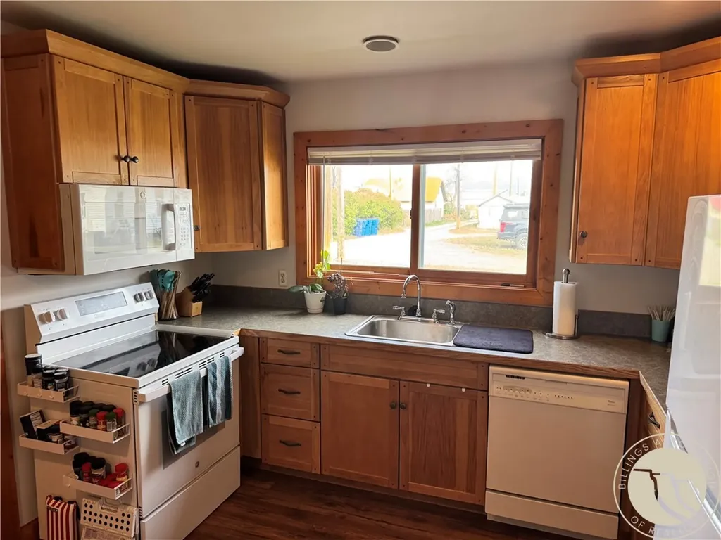 212 E 3rd Avenue Big Timber MT 59011