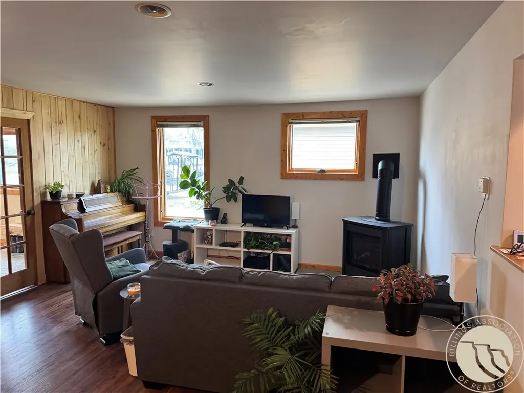 212 E 3rd Avenue Big Timber MT 59011