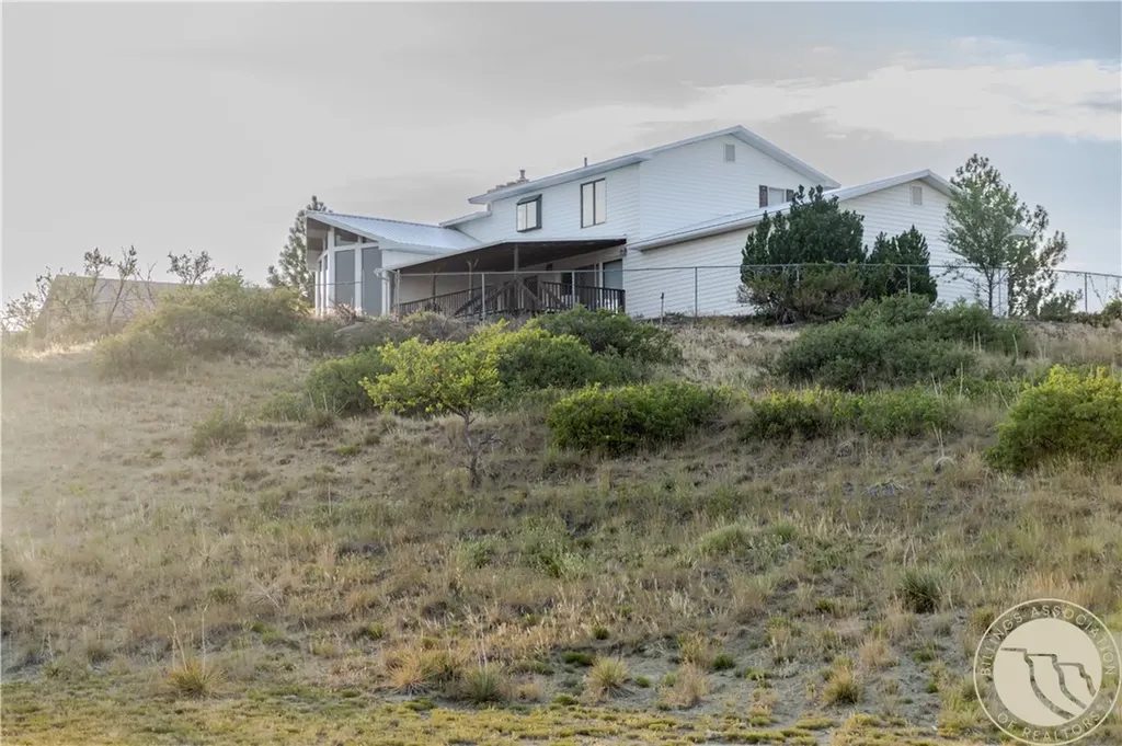 1428 Rawhide Strip Billings MT 59105