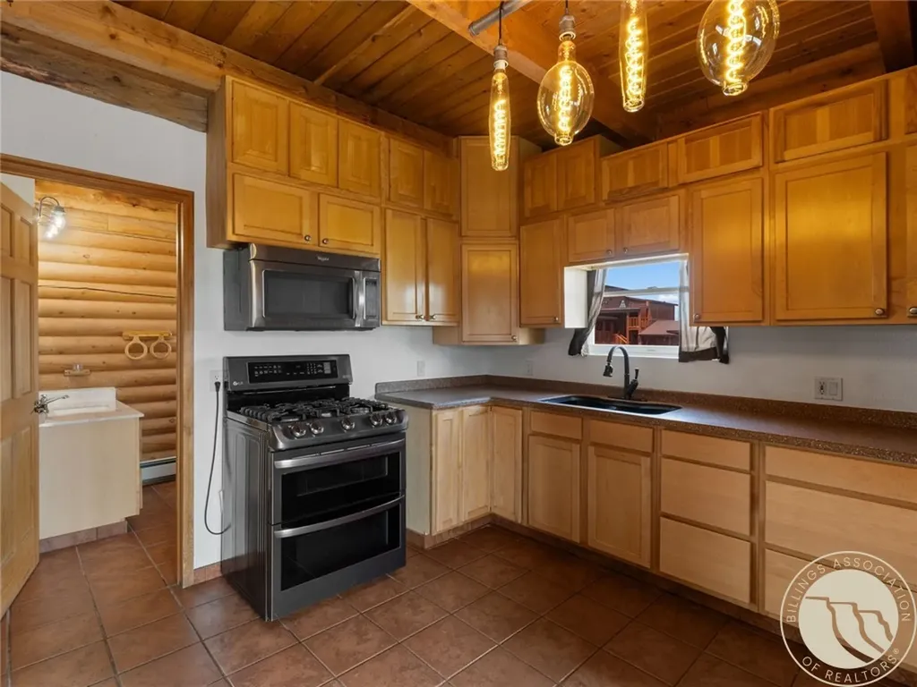 77300 Gallatin Road Bozeman MT 59718