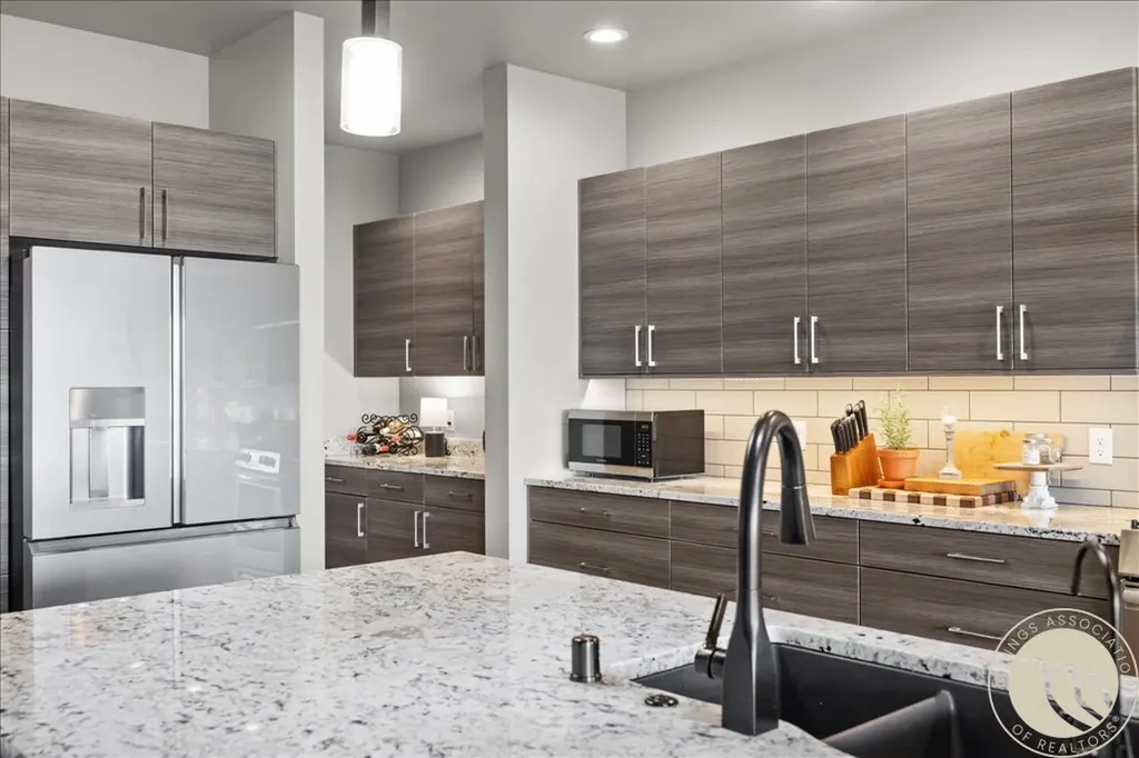 6814 Skycrest Drive Billings MT 59106