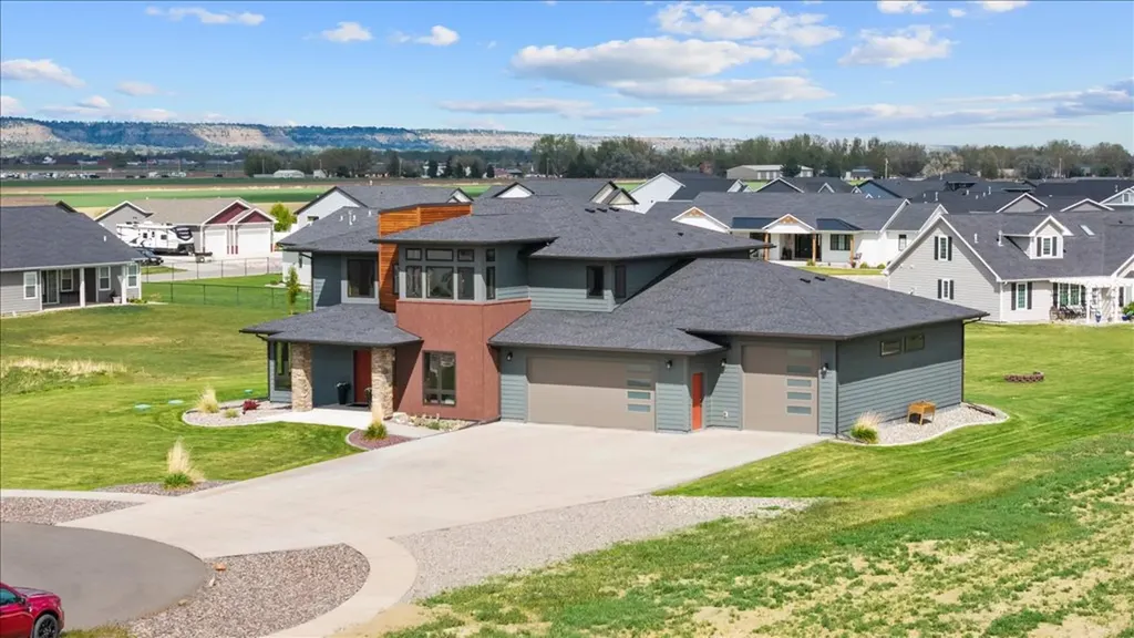 6814 Skycrest Drive Billings MT 59106