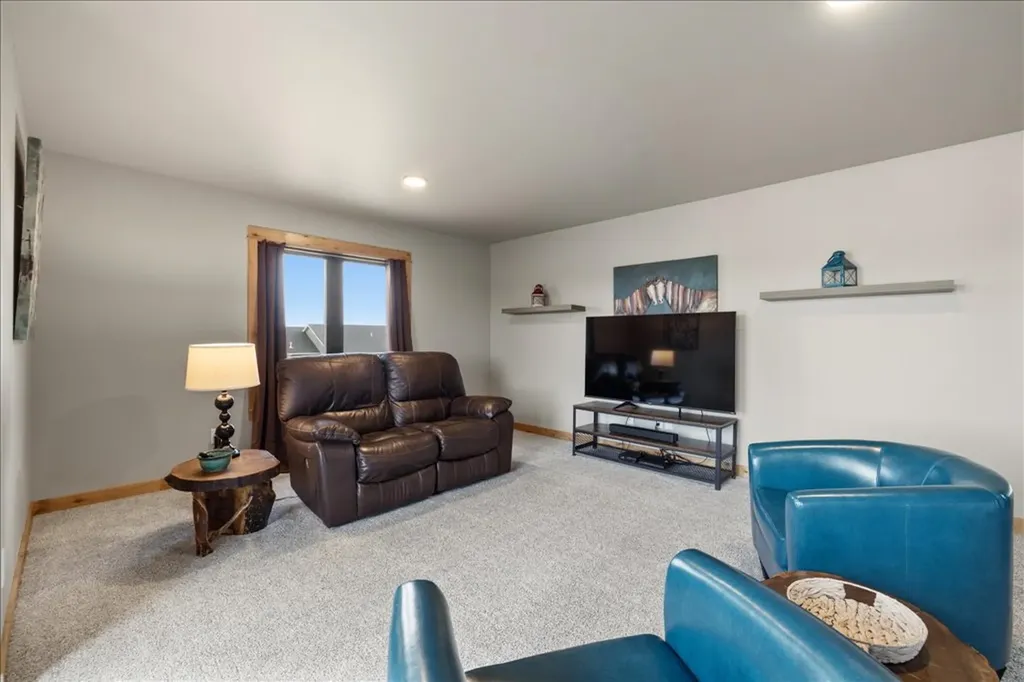 6814 Skycrest Drive Billings MT 59106