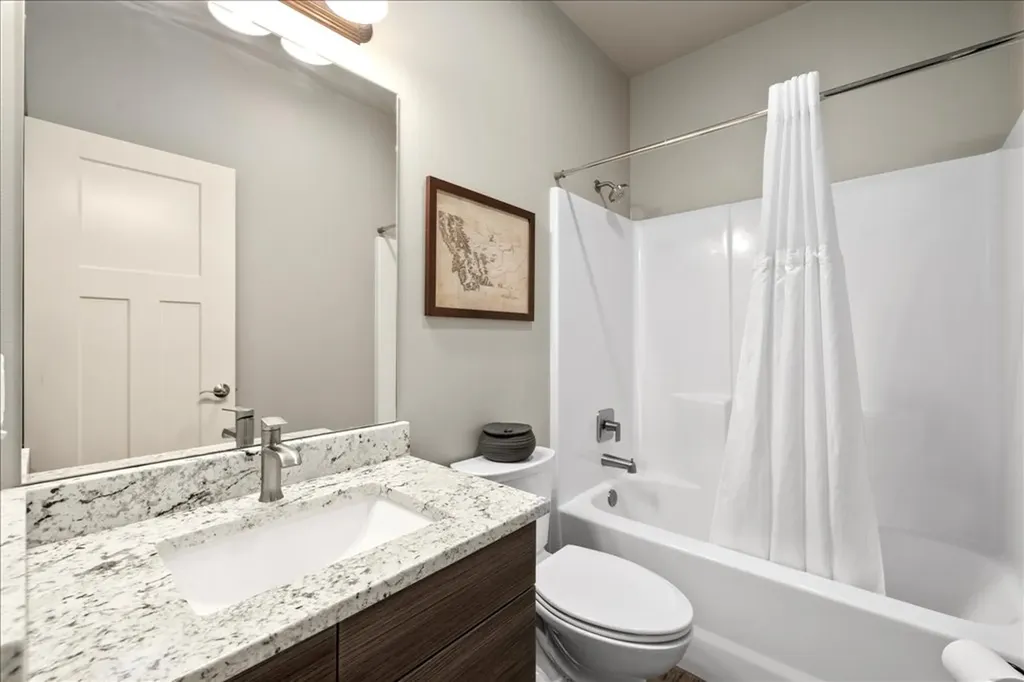 6814 Skycrest Drive Billings MT 59106