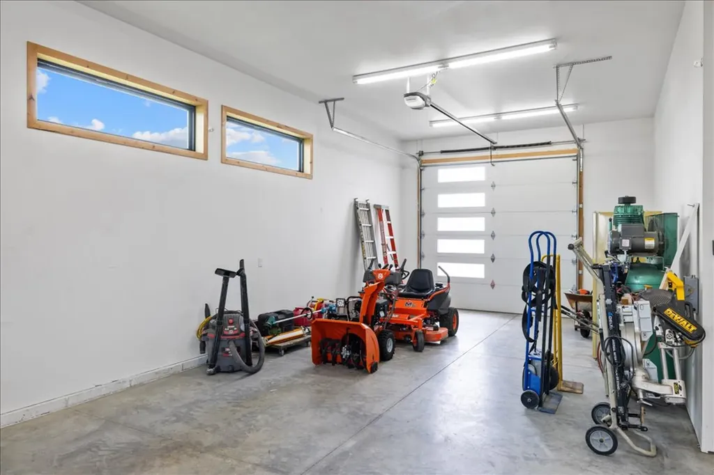 6814 Skycrest Drive Billings MT 59106