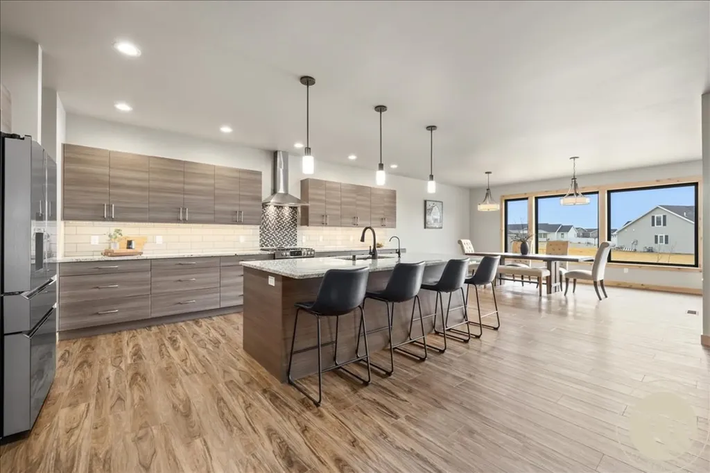 6814 Skycrest Drive Billings MT 59106