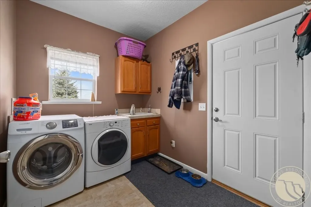 1662 Highway72 Bridger MT 59014