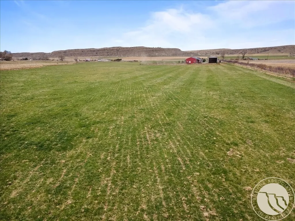 1662 Highway72 Bridger MT 59014