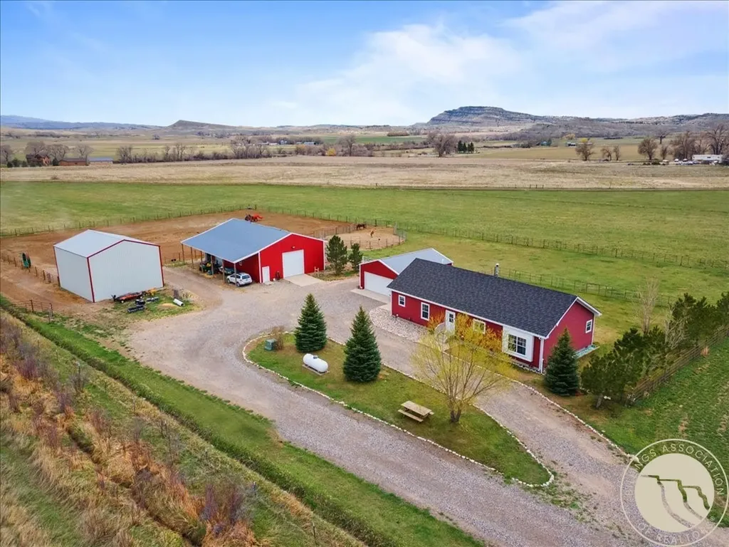 1662 Highway72 Bridger MT 59014