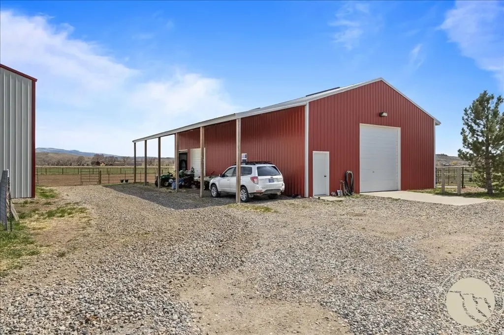 1662 Highway72 Bridger MT 59014