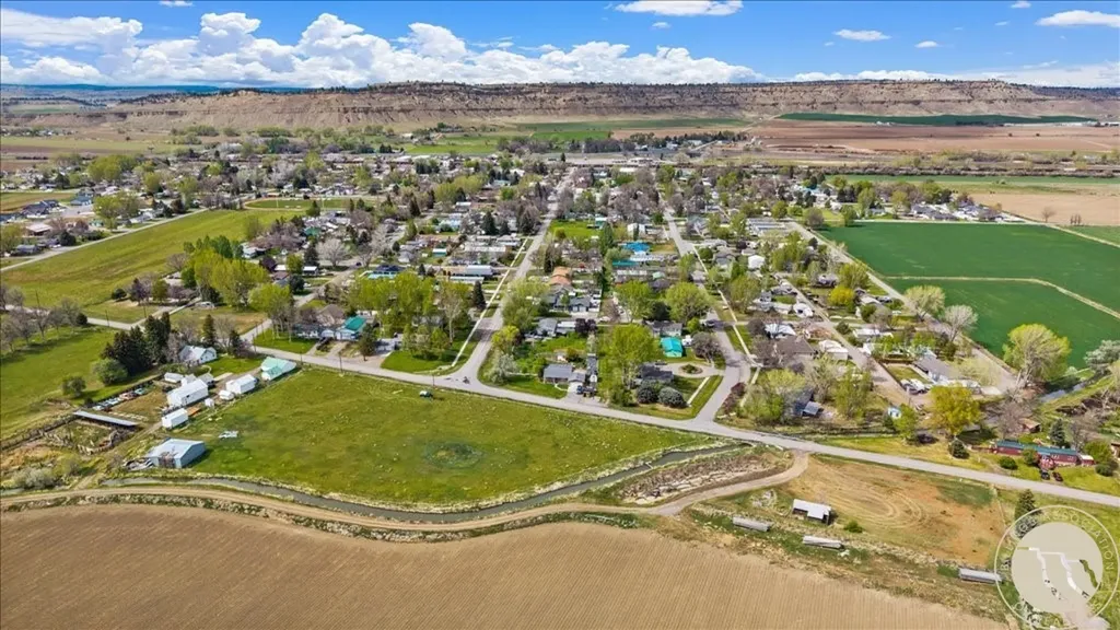 +/- 1.15 Acres Cemetery Road Park City MT 59063