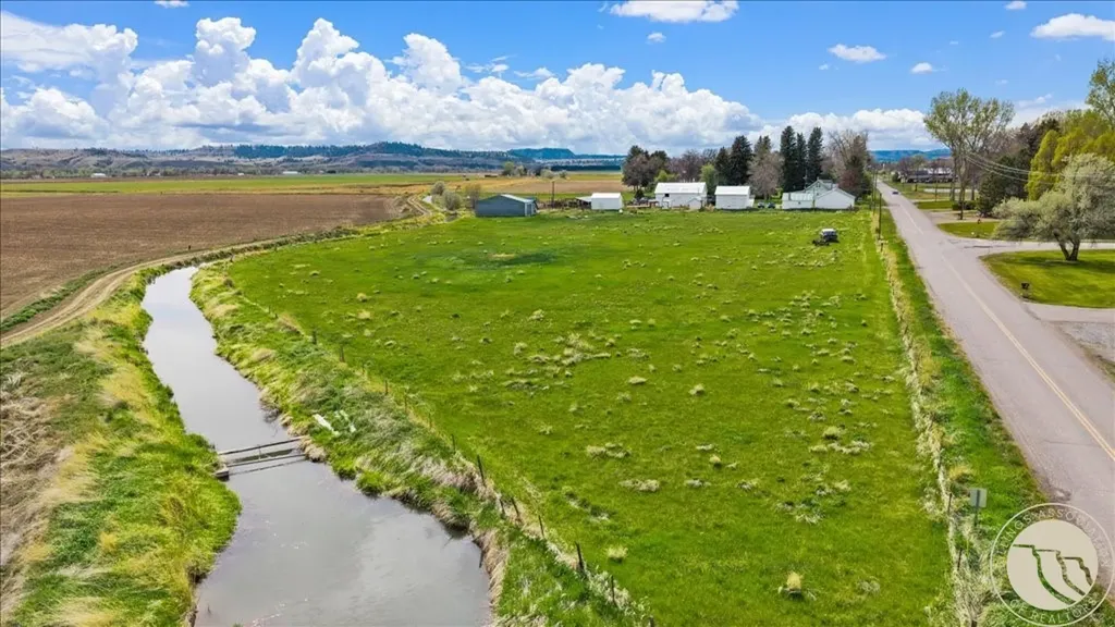 +/- 1.15 Acres Cemetery Road Park City MT 59063