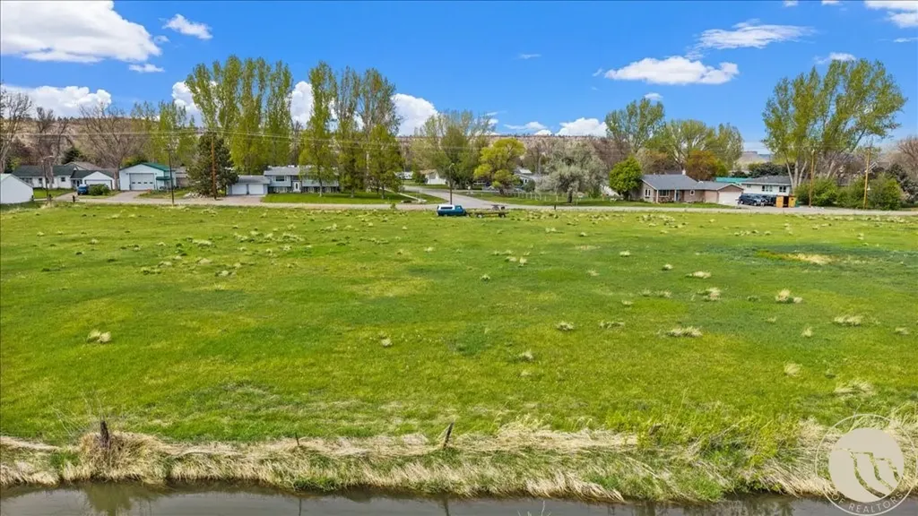+/- 1.15 Acres Cemetery Road Park City MT 59063