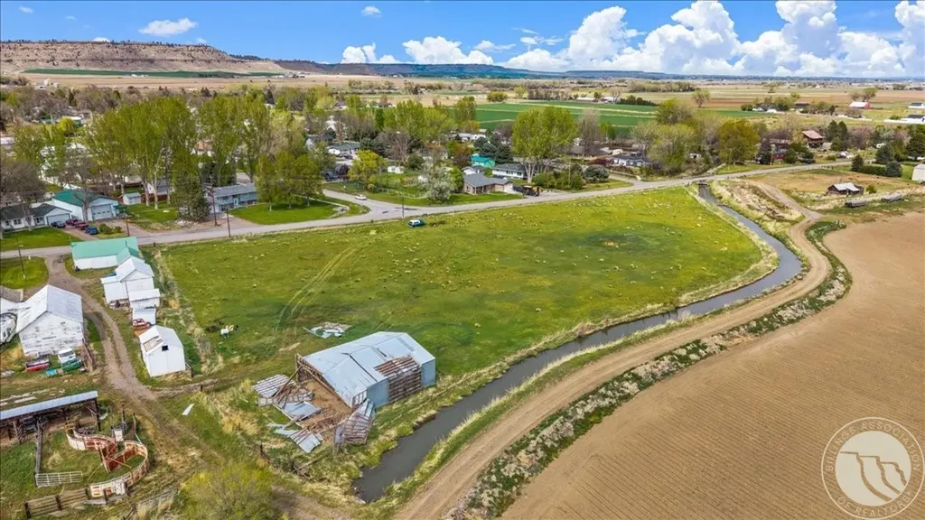 +/- 1 Acre Cemetery Road Park City MT 59063