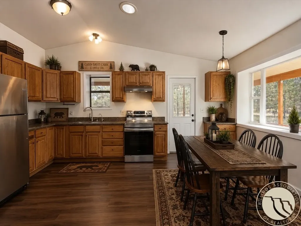84 Upper Hawk Valley Road Columbus MT 59019