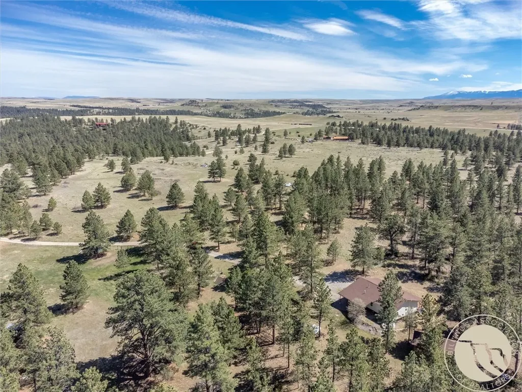 84 Upper Hawk Valley Road Columbus MT 59019