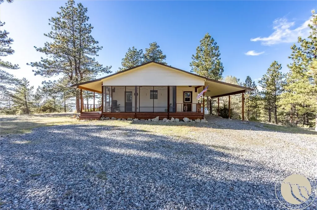 84 Upper Hawk Valley Road Columbus MT 59019