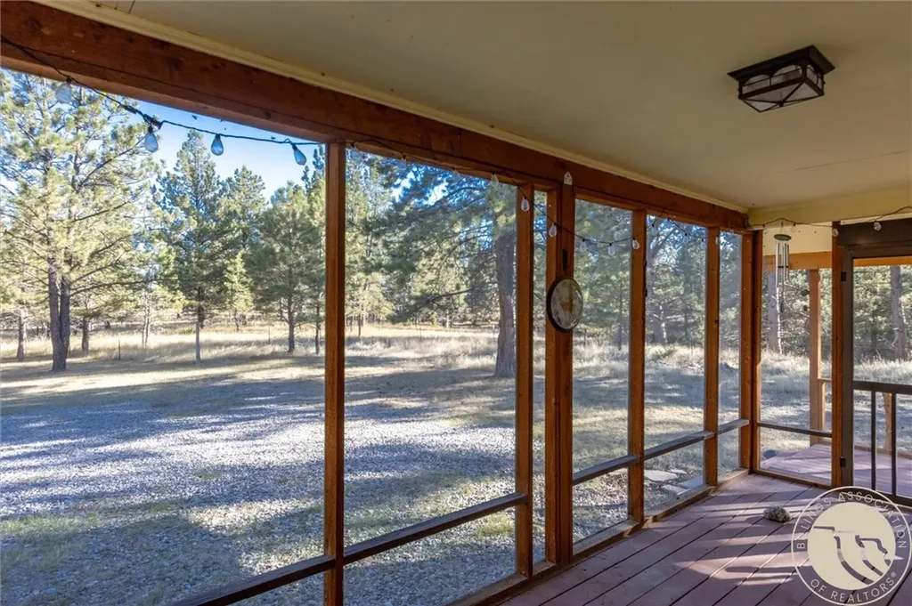 84 Upper Hawk Valley Road Columbus MT 59019