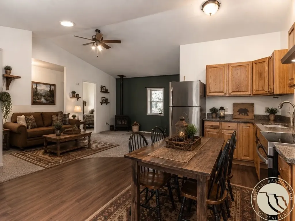 84 Upper Hawk Valley Road Columbus MT 59019