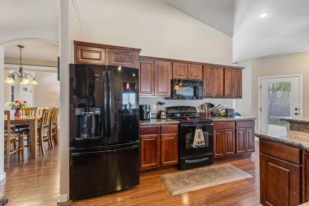 2606 Meadow Creek Billings MT 59105
