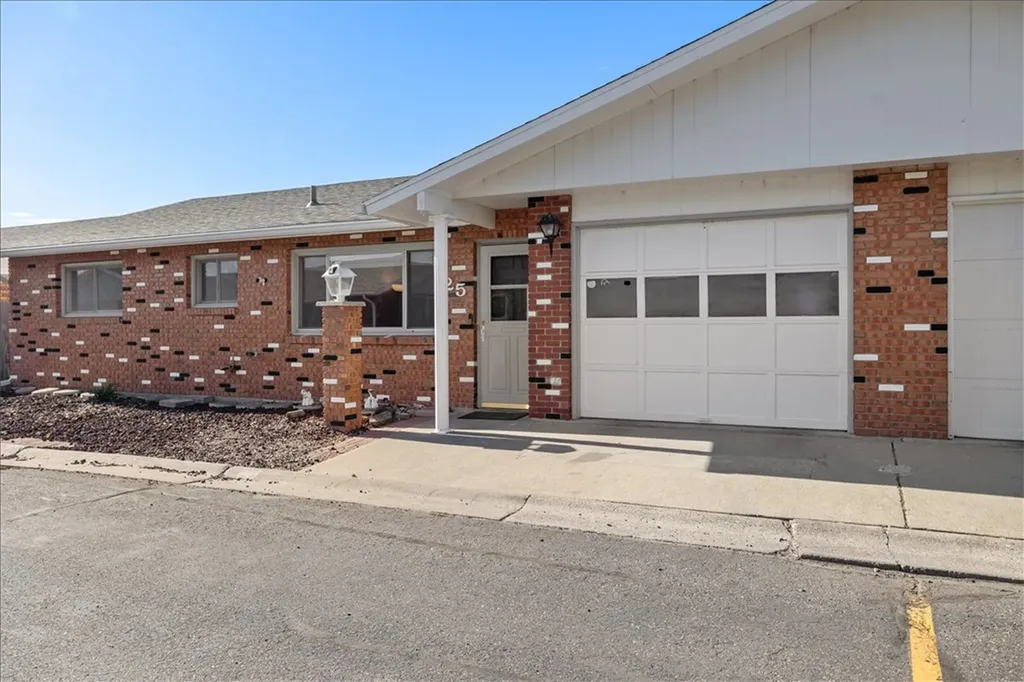 25 Heather Drive Billings MT 59105