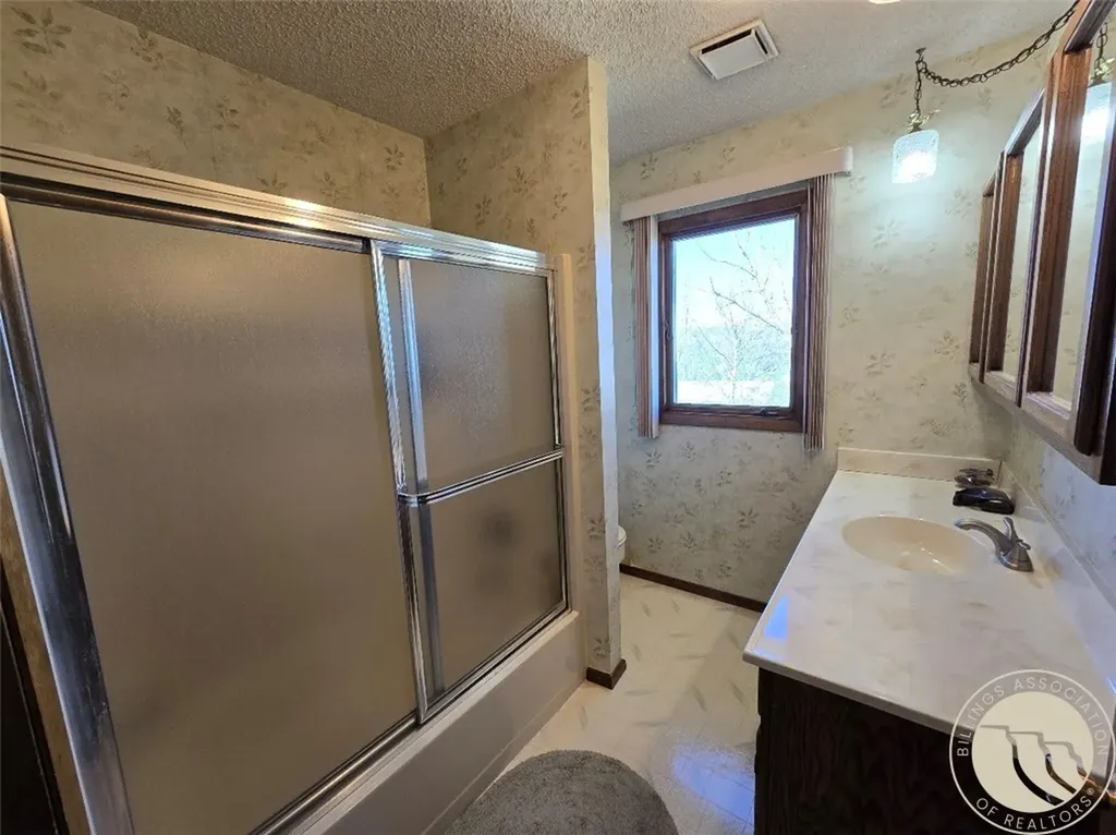 315 S 4th Street W Baker MT 59313